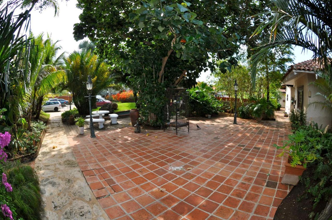 Sun Reef Village On Sea Willemstad Exterior photo